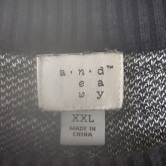 Sweater - Picture 3 of 4